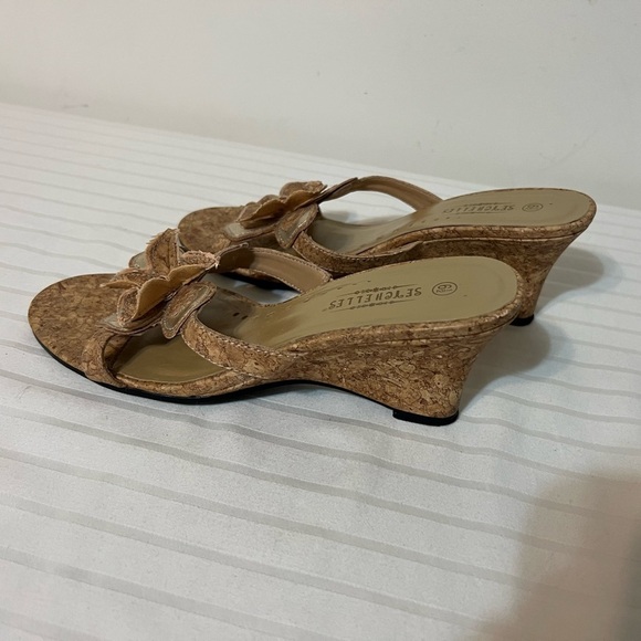 SOLD - Picture 5 of 13